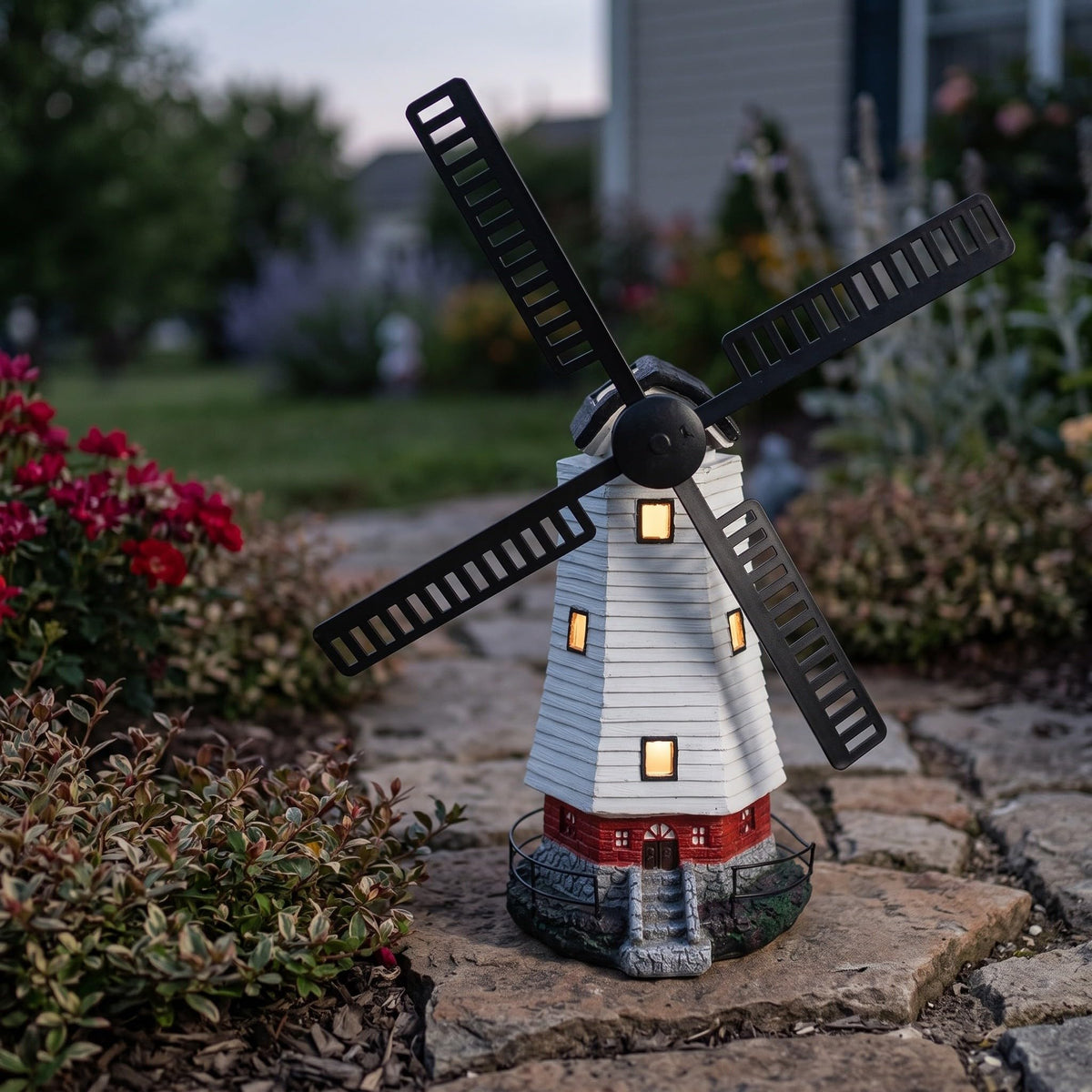 Solar Powered Rotating Lighthouse Garden Statue Light H9374