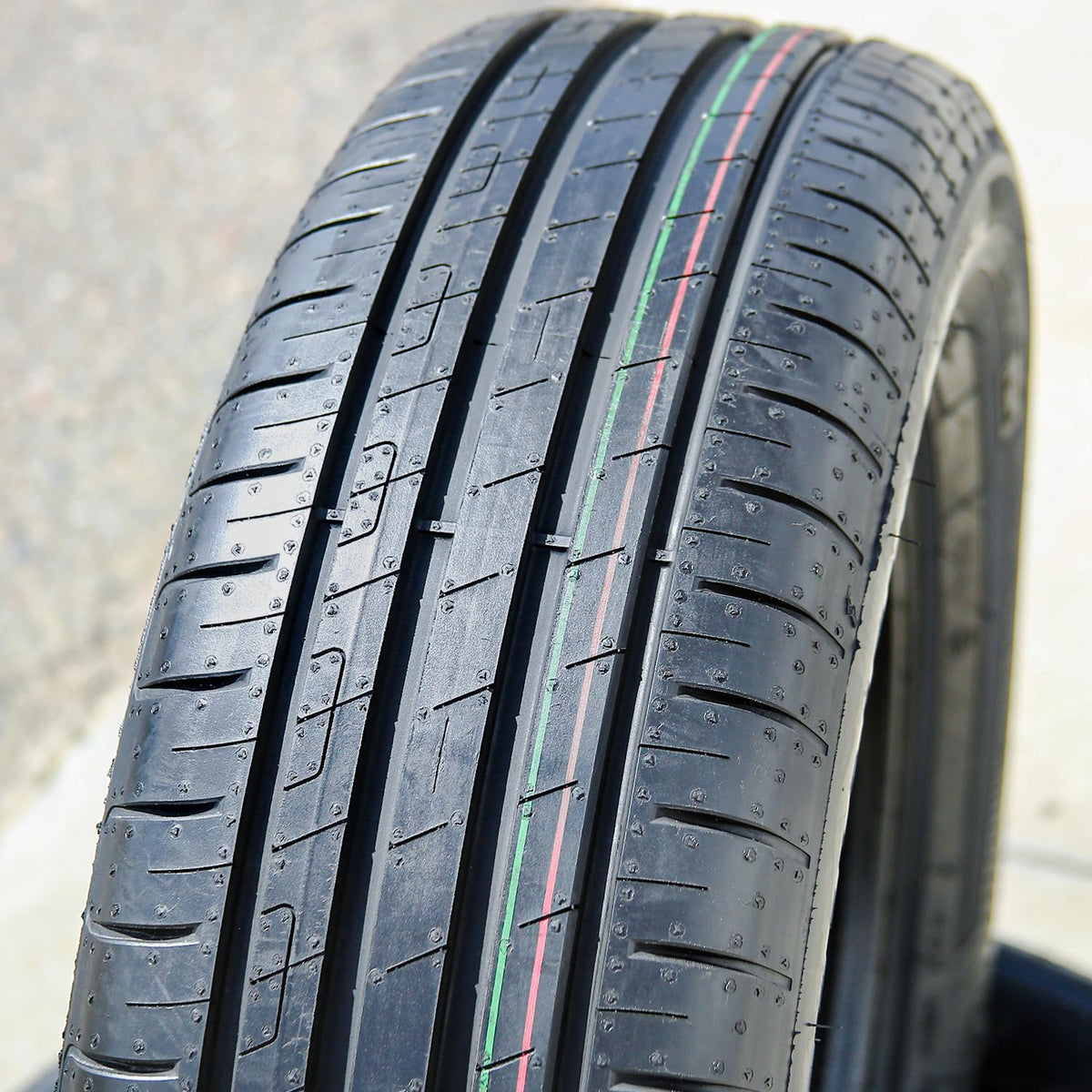 215/60R16 95H Tire N1229