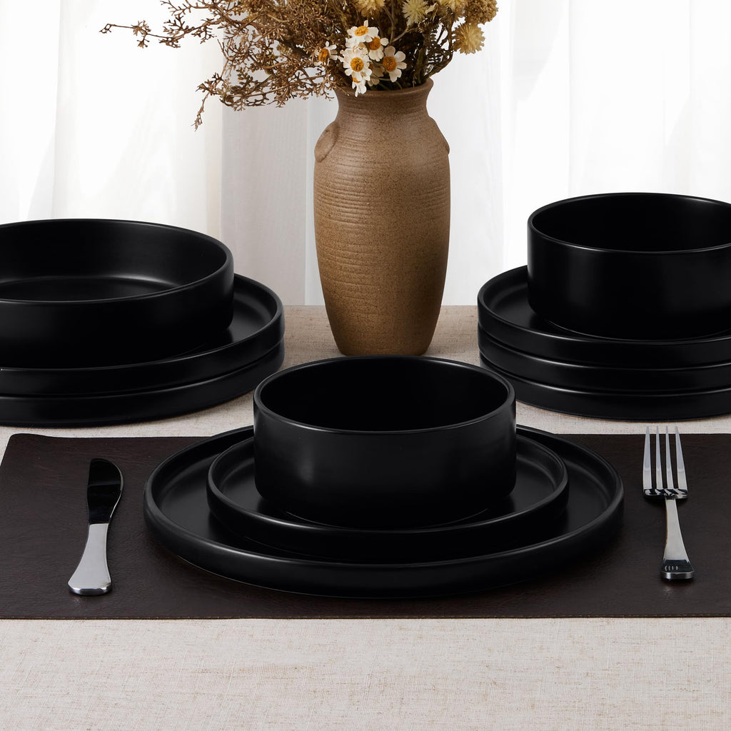 Black 24-Piece Stoneware Dinnerware Set for 8 Y535